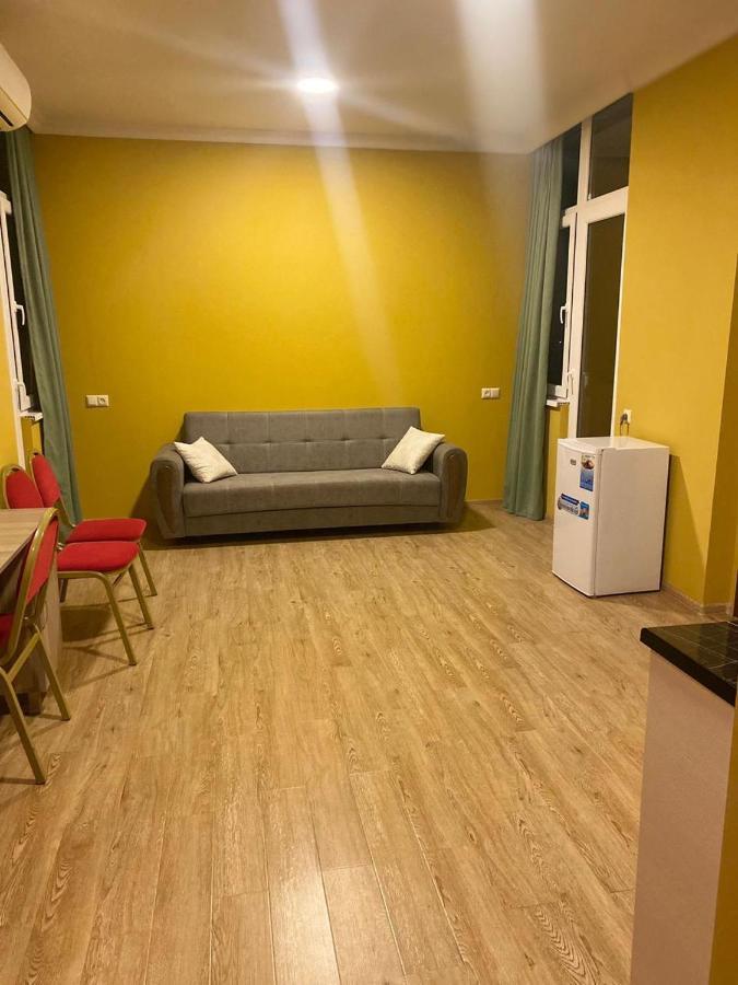 Mimino Aparthotel Batumi Exterior foto