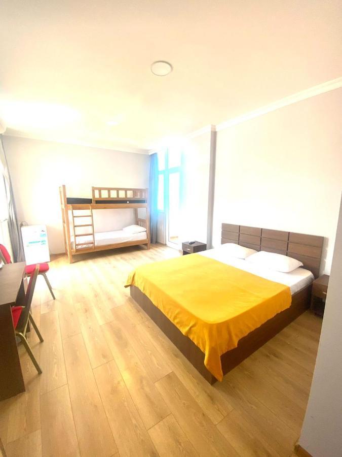 Mimino Aparthotel Batumi Exterior foto